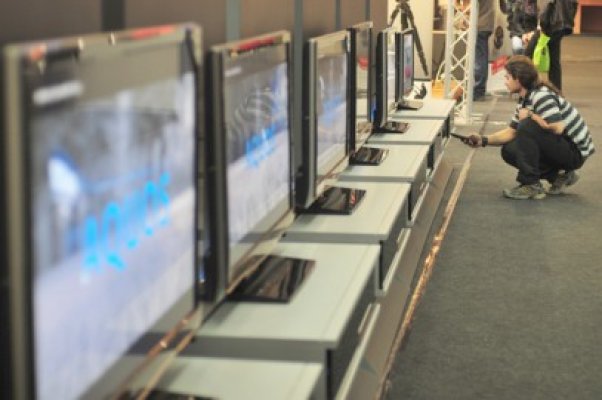 Hoţii s-au reprofilat: LCD-urile şi bijuteriile sunt în top